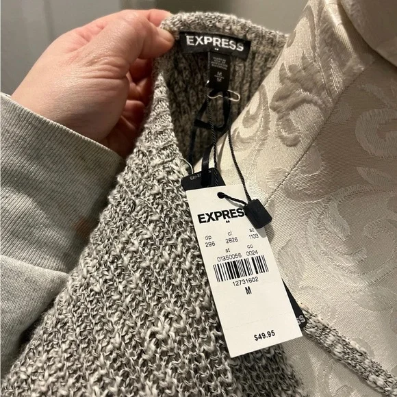 Express sweater NWT - Picture 3 of 3